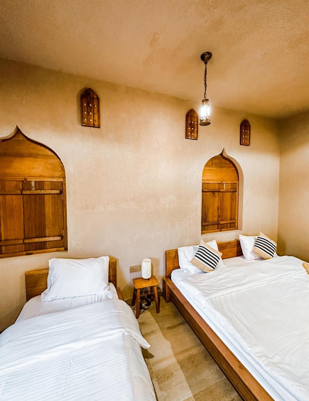 Alaqur View Inn نزل واجهة العقر Nizwa Exterior foto