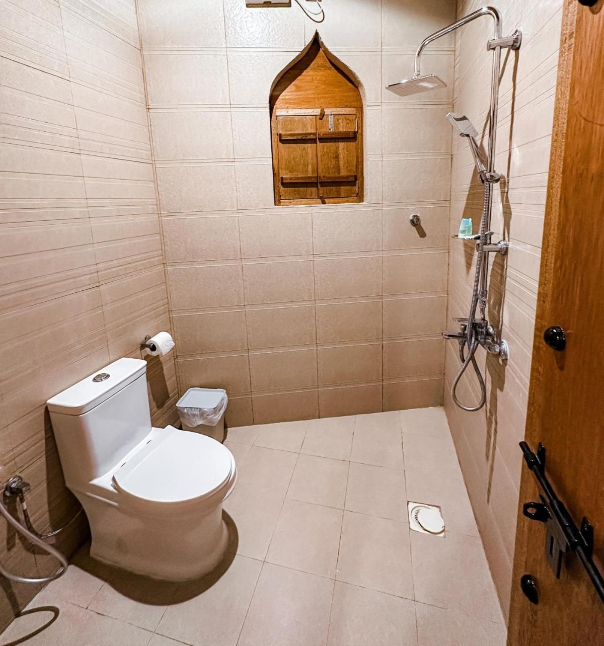 Alaqur View Inn نزل واجهة العقر Nizwa Exterior foto
